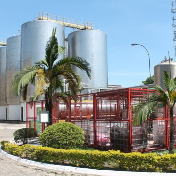 Impermeabilização de reservatório de caixa d'água Heineken Jacareí Impermeabilização de reservatório de caixa d'água Heineken Jacareí